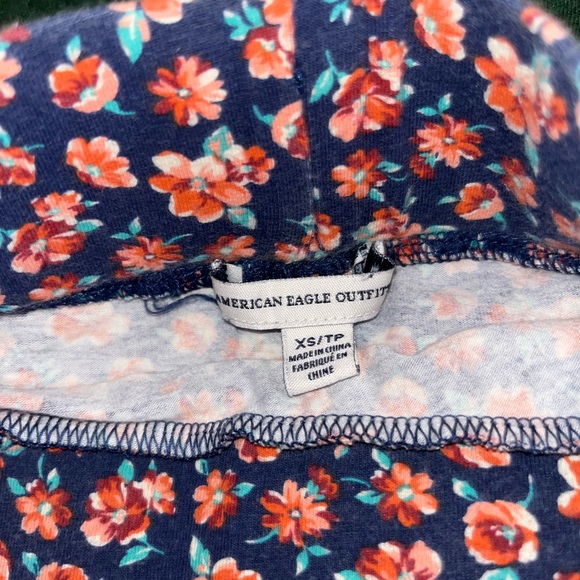 aeo floral skater mini skirt - Picture 2 of 2
